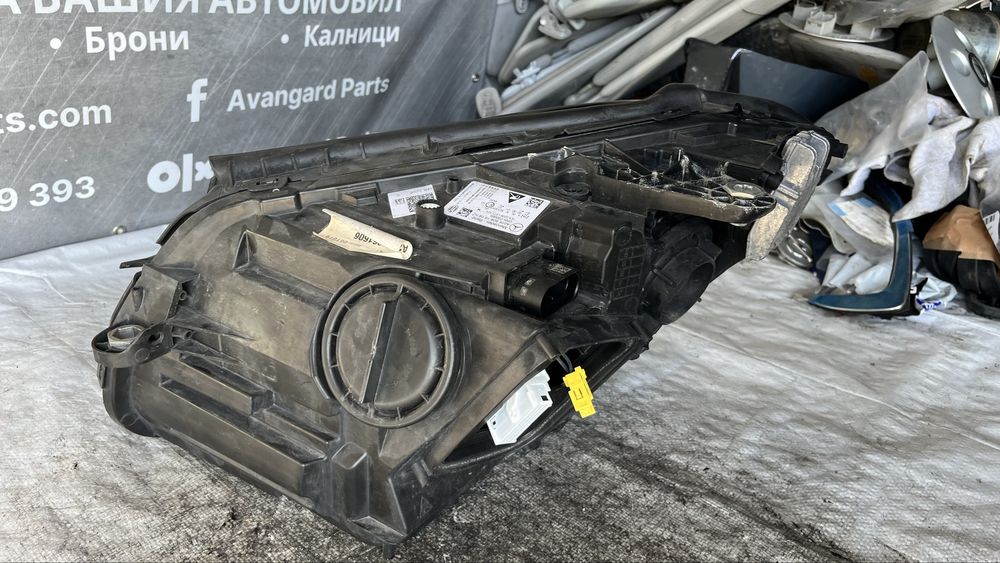 Mercedes C205 Lift десен фар