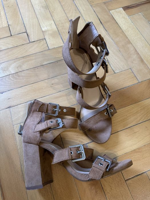 Sandale Bershka 36