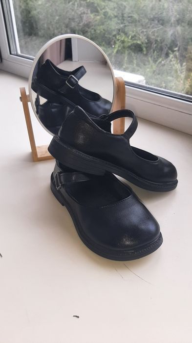 Туфли на девочку школьные