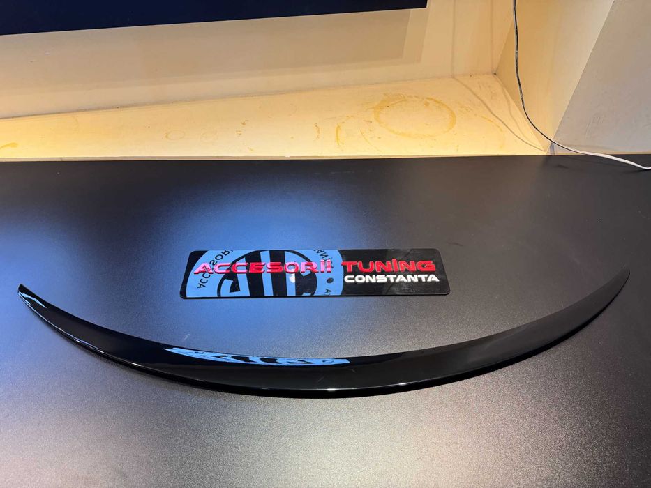 Eleron Portbagaj - Tesla Model 3 Negru Lucios