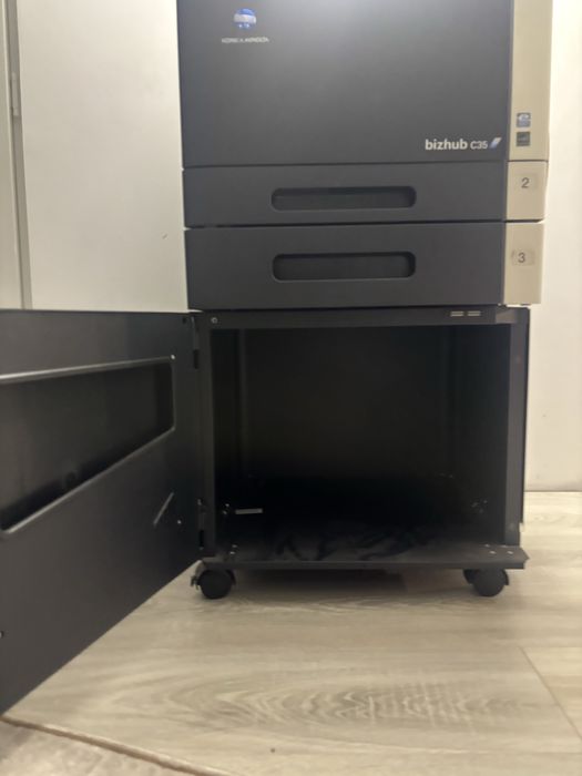 2 multifunctionale konica minolta C35