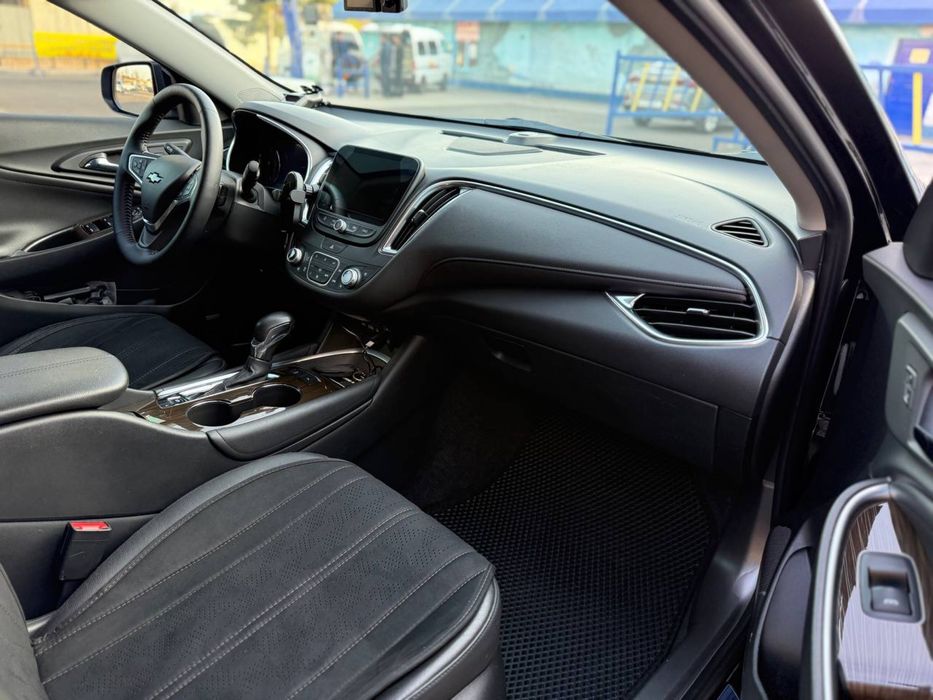 Продаётся Chevrolet Malibu 2 Premier 2020 года