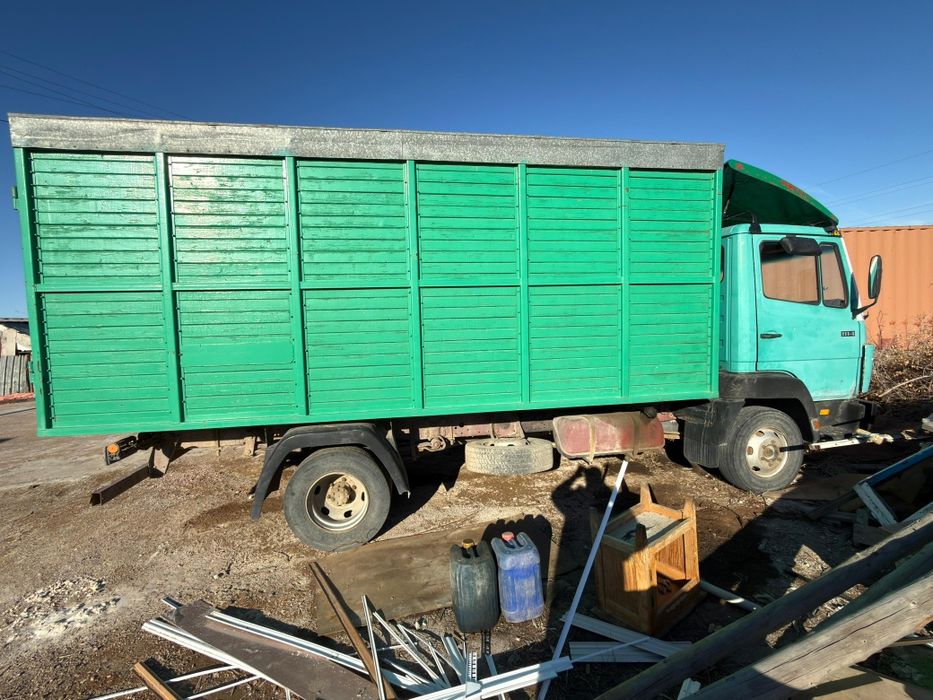 Продается Mercedes 1992 года