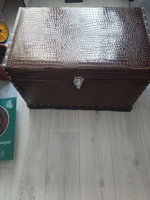 Сундук ( Сандык ( .