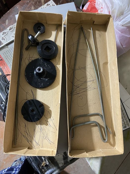 Устройство для перемотки пряжи. Пряжемоталка.