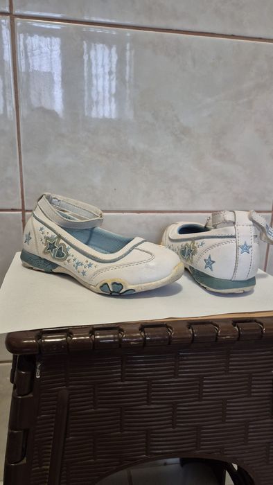 Pantofi fetițe  mărimea 29