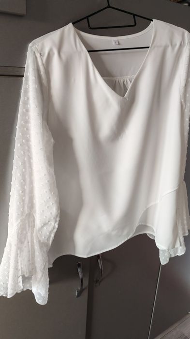 Bluză damă albă elegantă