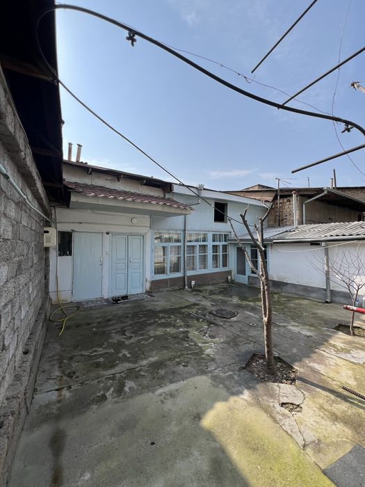 Bodomzorda uy yer narhida 60 000$