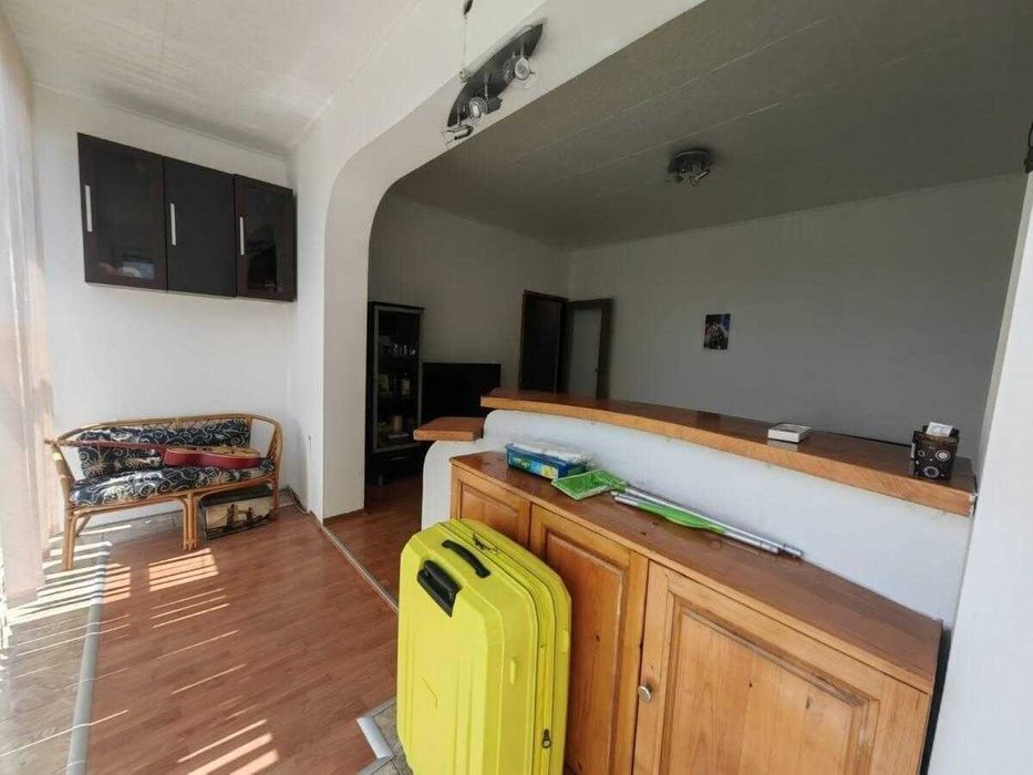 Продава се Тристаен апартамент в Пловдив, Тракия - 80 кв.м за 1687 €/кв.м - Снимка #2