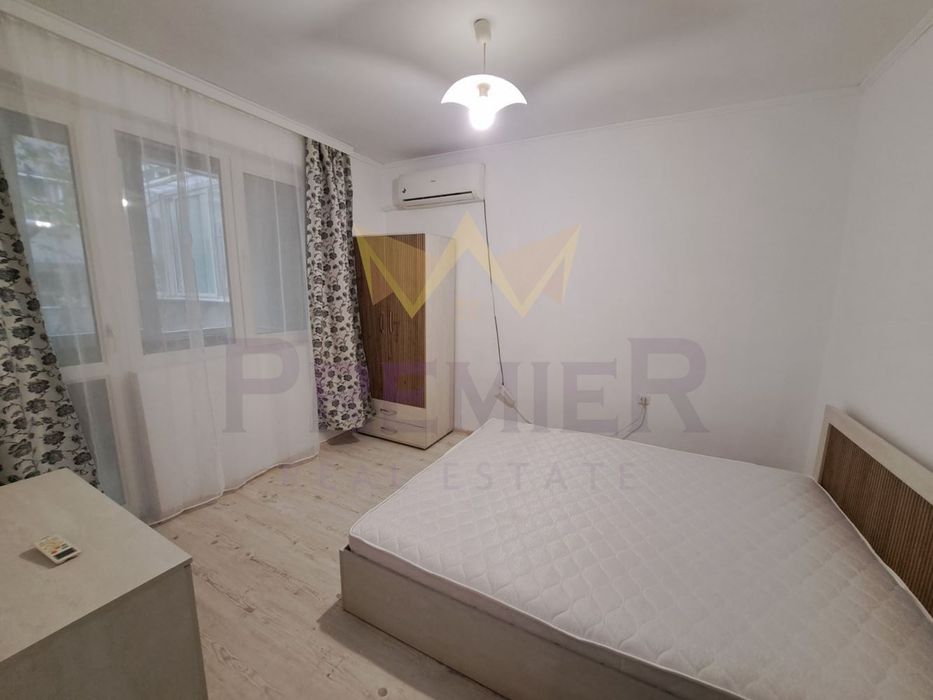 Дава се под наем Четиристаен апартамент в Варна, Лятно кино Тракия - 110 кв.м за 637.5 € - Снимка #8