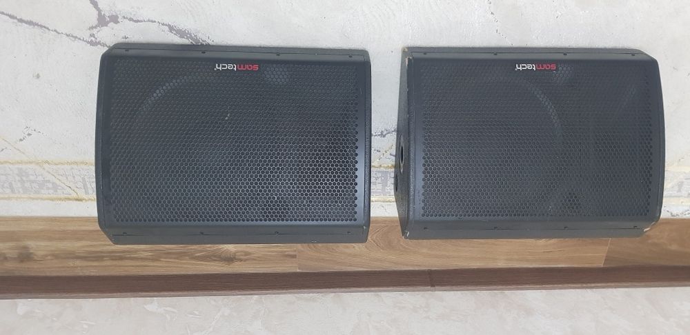 Продам колонки-мониторы.