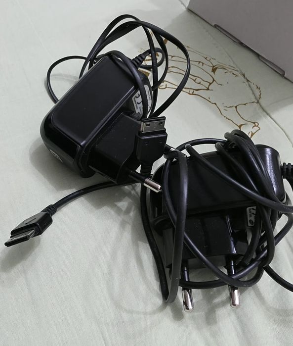 Зарядное устройство