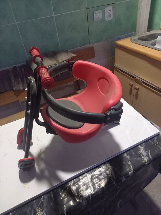 Продам кресло на велосипед