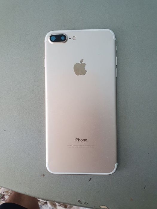 IPhone 7 pulus  LL/A sotiladi