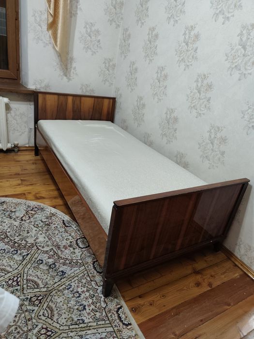 Кровать односпальная