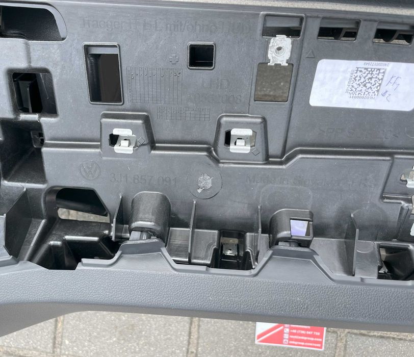 VW Passat B9 3J 2025 -  plansa de bord cusatura - kit airbag / centuri