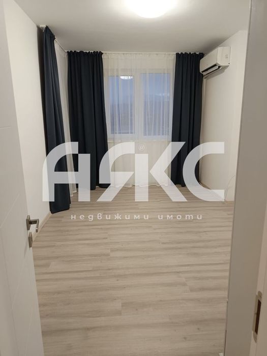 Тристаен обзаведен апартамент в кв. Люлин 6- ДОПУСКАТ СЕ ДОМАЩНИ ЛЮБИ