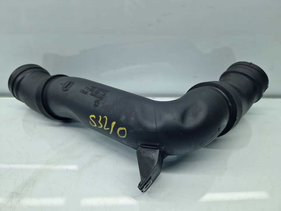 Tub admisie aer Volkswagen Jetta 3 (1K2) [Fabr 2005-2010] 1K0129618AJ