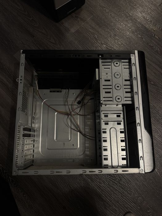 Корпусы компьютерные