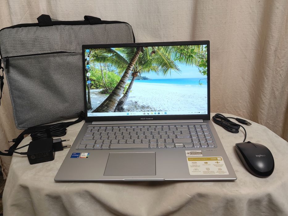 Asus Vivobook 15 Core i5-12Gen, 16GB, 512SSD, 300nit