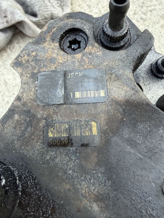 Горивна помпа бмв Р90 (gorivna pompa bmw R90)