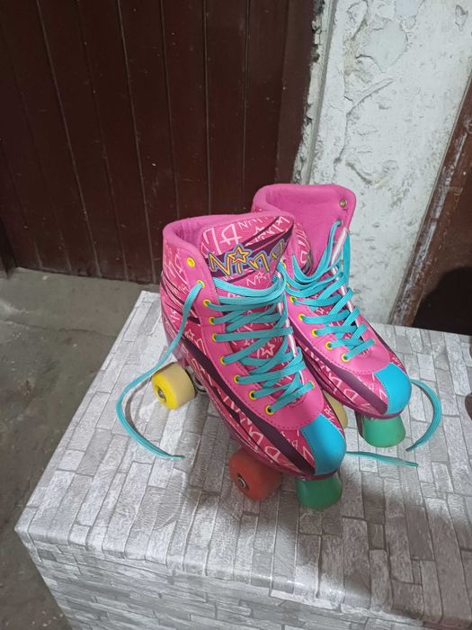 Кънки на "Soll Luna"