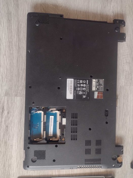 Acer Aspire V5-571 продава се само цял