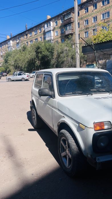 Продам ниву, на полном ходу!
