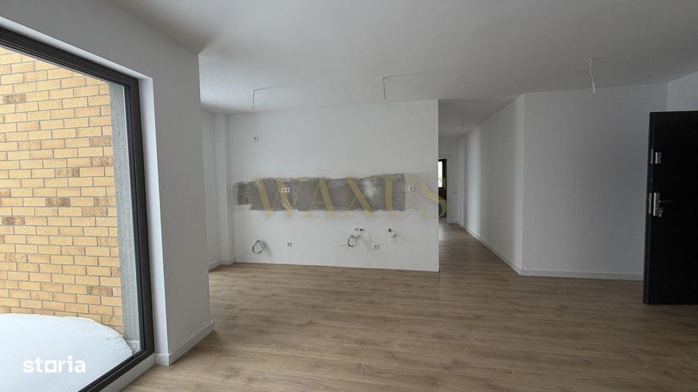 Apartament 3 camere, etaj 3, lift, bloc nou, zona Calea Moldovei