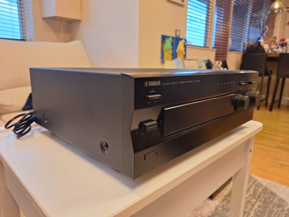 Стерео усилвател Yamaha AX 496