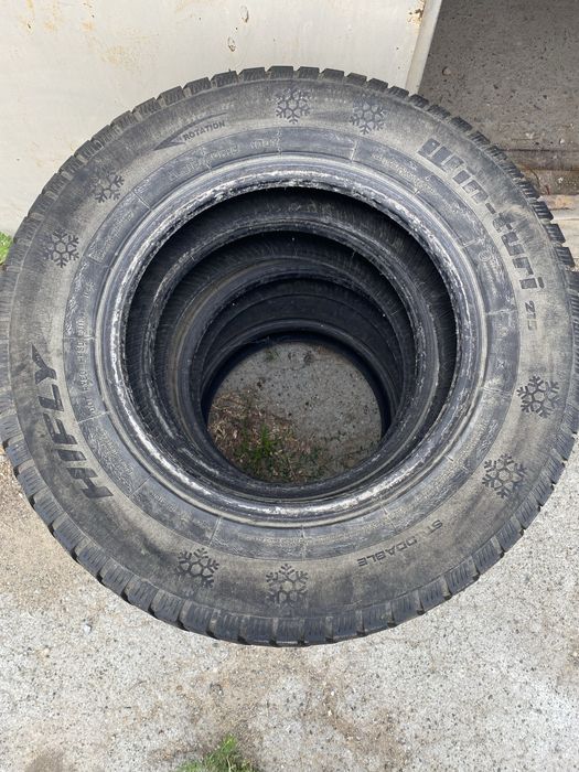 Резина зимняя р16