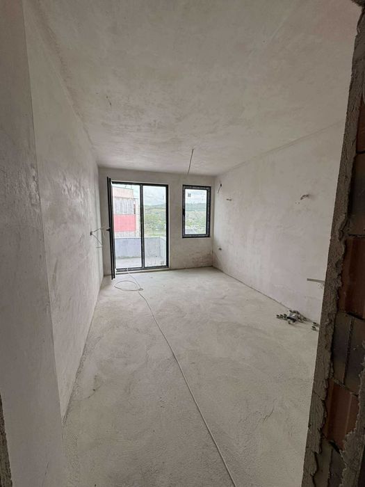 Продава се Двустаен апартамент в Айтос - 82 кв.м за 898 €/кв.м - Снимка #3