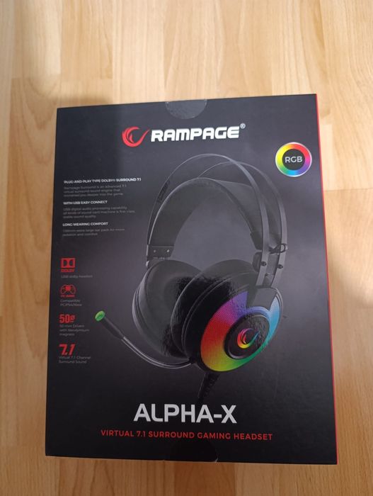 Геймърски компютър - с монитор , клавиатура , мишка