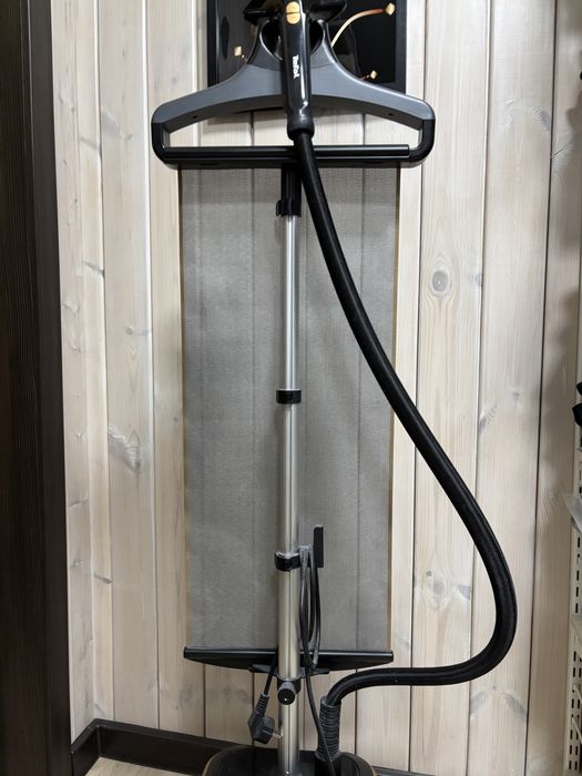 Отпариватель Tefal IT8480E0 черный