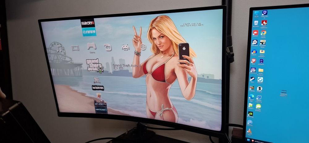 PlayStation 3 Slim Modat cu 47 Jocuri