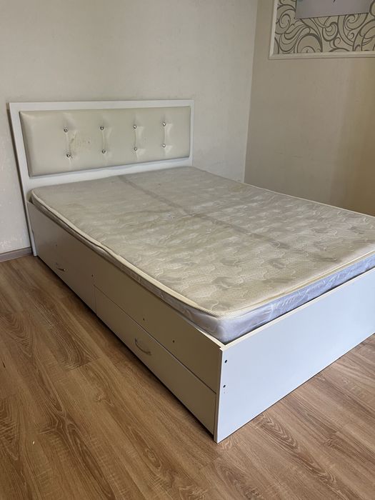 Кровать полуторка 1,36 *1,87