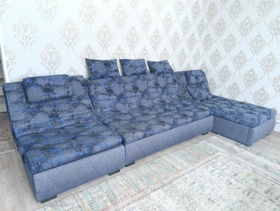 Диван продам для гостинной