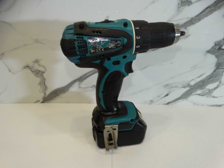 Makita BHF 456 - Винтоверт + батерия - 45 €