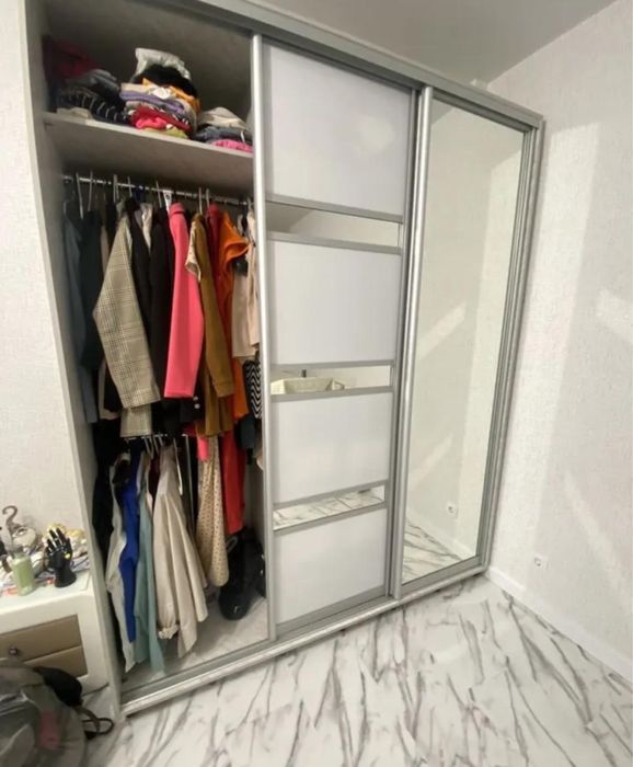 Шкаф купе продам