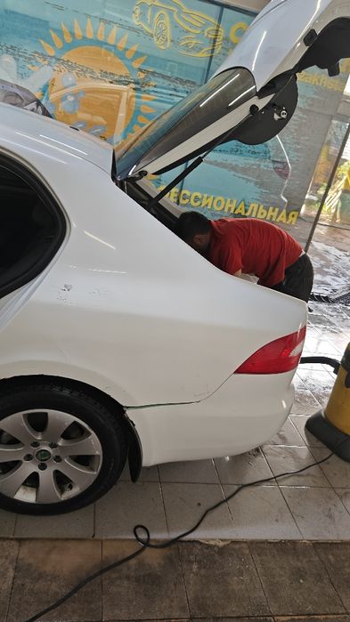 Машину продам  Шкода супер В6