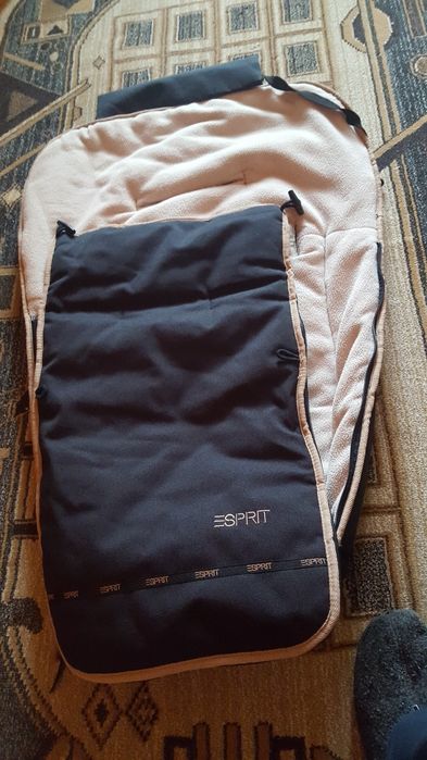 Sac de domit ESPRIT calduros copii/carucior ca nou