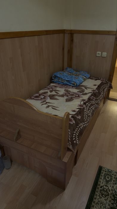 ПРОДАМ КРОВАТЬ в хорошем состоянии!