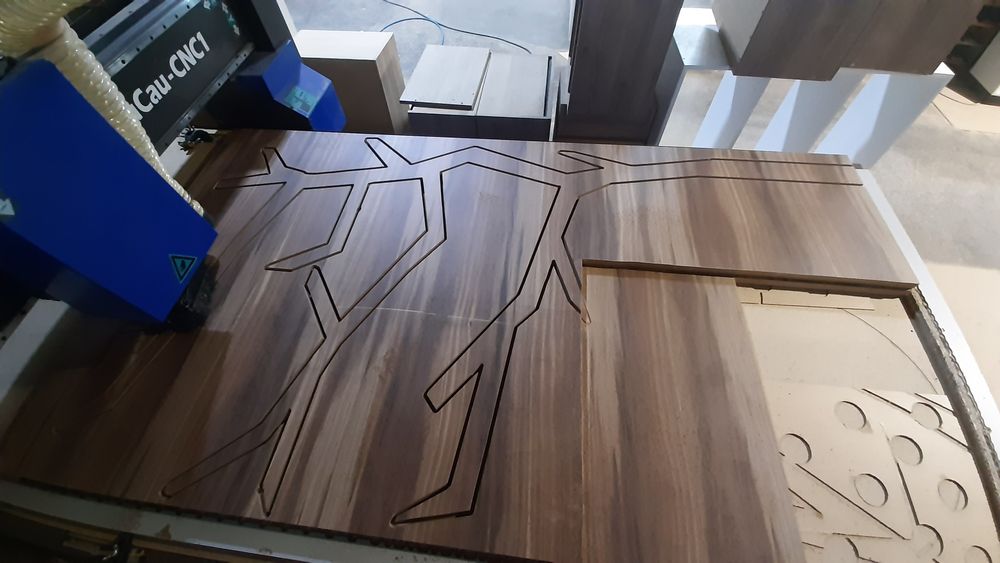 Router Cnc  Masa activa 2.5m x 1.25m plus pompa vacuum.