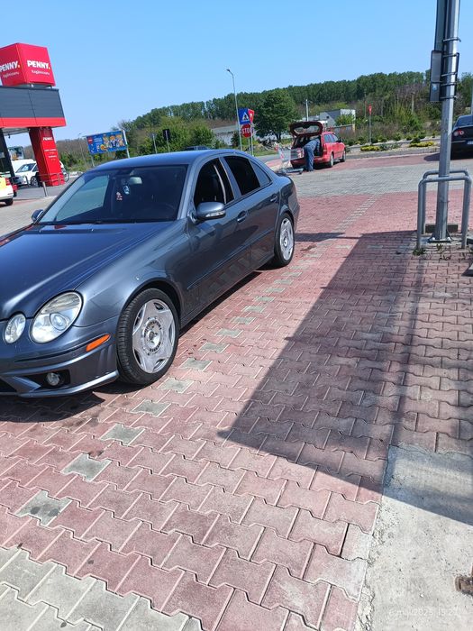 Vând jenti cu tot cu cauciucuri