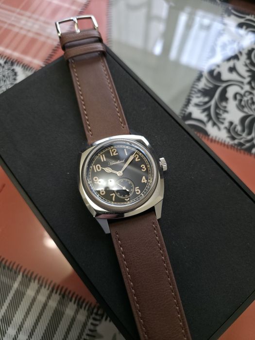 Часы Hruodland Pilot