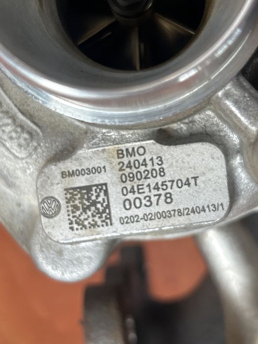 Turbo ,turbocompresor Skoda octavia 3 , golf6 motor 1.2 tsi CJZ 04E145704T