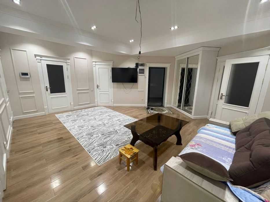 Юнусабад 14 (Ахмад Дониш) • 2-комн. • 60 м² • 2 / 4 [2ЮА4: 001]