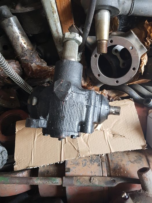 Продовам кормилни кутии за маз краз ифа робур