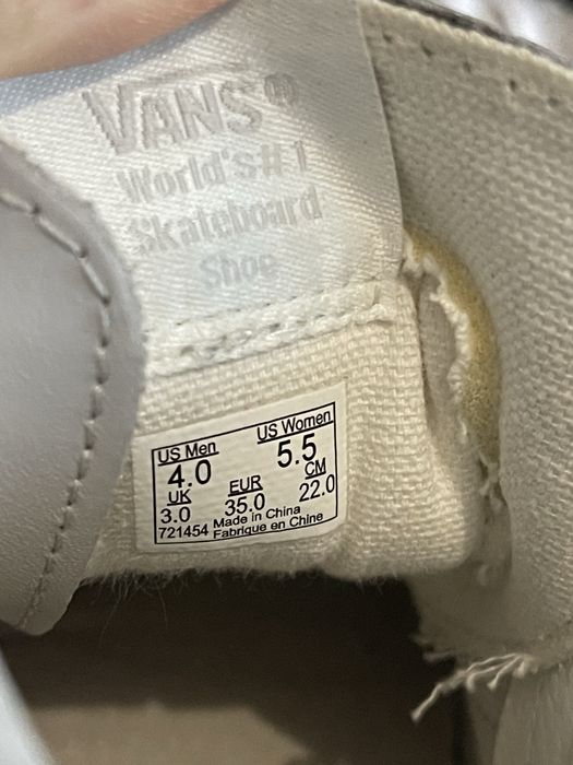 Adidași Vans Sk8-Hi piele albă • Mărime 35 • Fermoar spate • Stare foarte buna