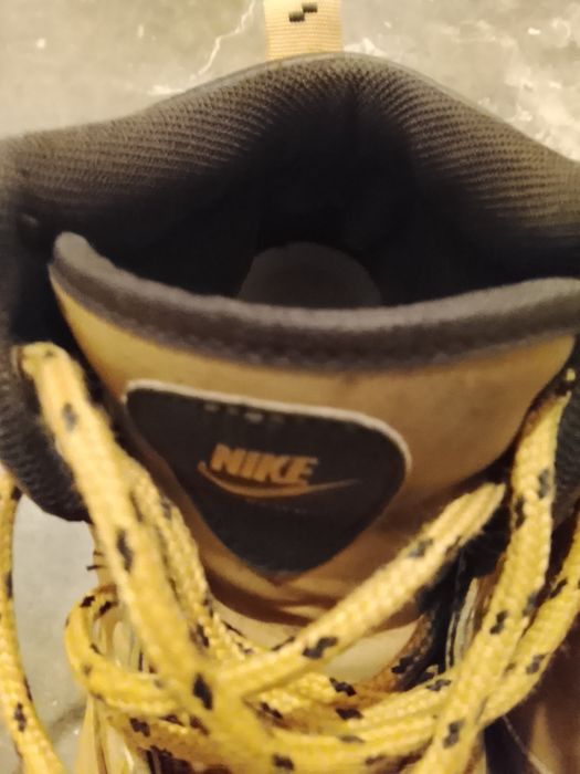 Pereche Ghete Nike Mărime 42